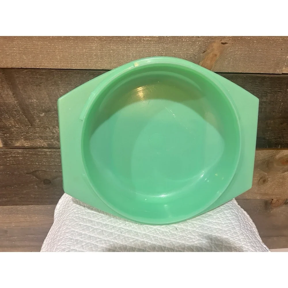 Tupperware Bowl 786-4 Lid 230-19 Jadeite Green Cover Seal 9‎ Inch